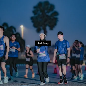 Runner Photo 7516269