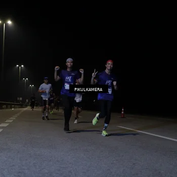 Runner Photo 7516271