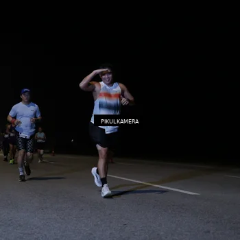 Runner Photo 7516282