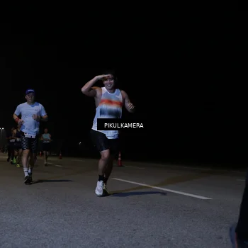 Runner Photo 7516283