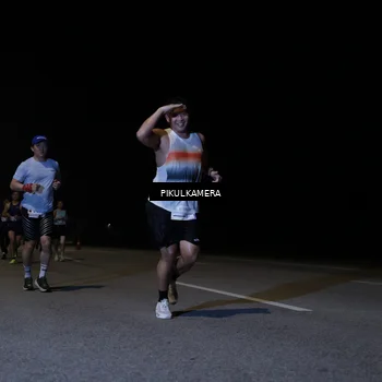 Runner Photo 7516285
