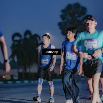 Runner Photo 7516294
