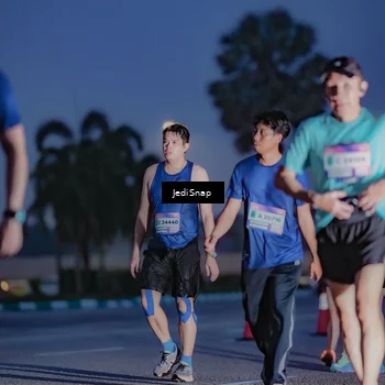 Runner Photo 7516295
