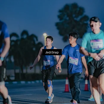 Runner Photo 7516296