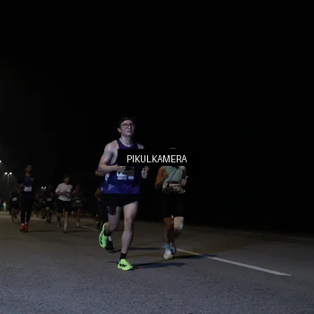 Runner Photo 7516301