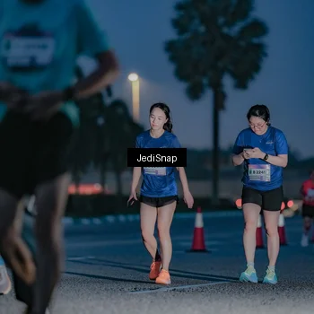 Runner Photo 7516308