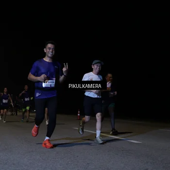 Runner Photo 7516328