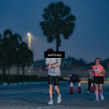 Runner Photo 7516329