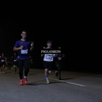 Runner Photo 7516335