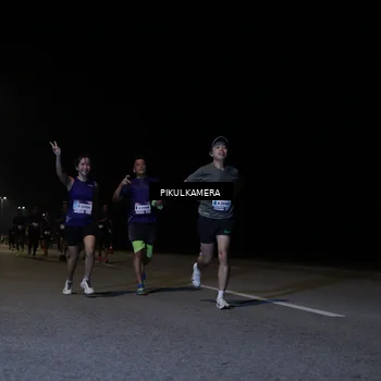 Runner Photo 7516344