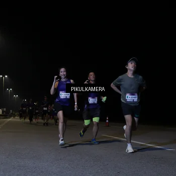 Runner Photo 7516352