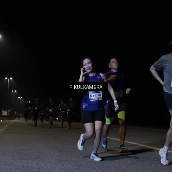 Runner Photo 7516354