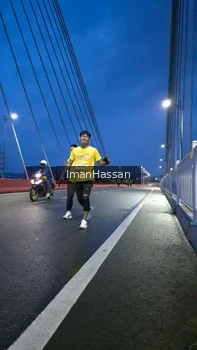 Runner Photo 751636