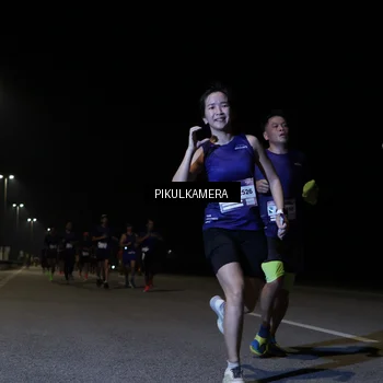 Runner Photo 7516360