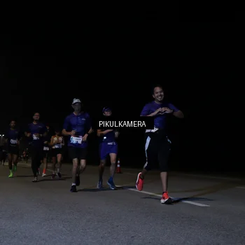 Runner Photo 7516365