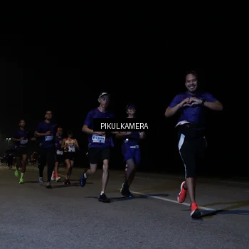 Runner Photo 7516369
