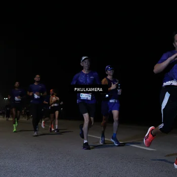 Runner Photo 7516380