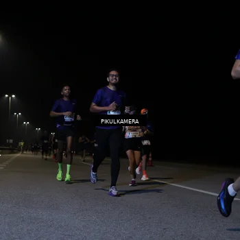 Runner Photo 7516386