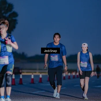 Runner Photo 7516397