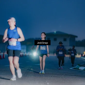 Runner Photo 7516404