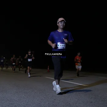 Runner Photo 7516416