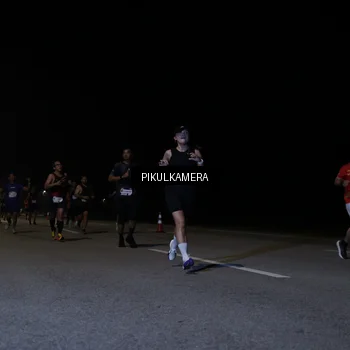 Runner Photo 7516429