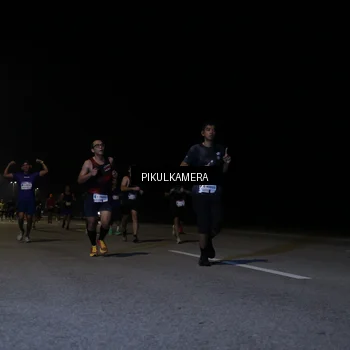 Runner Photo 7516444