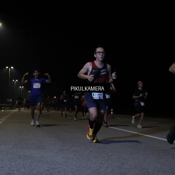 Runner Photo 7516445