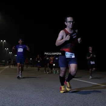 Runner Photo 7516451