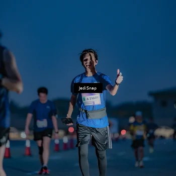 Runner Photo 7516539