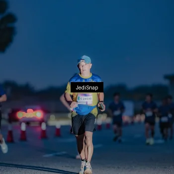 Runner Photo 7516557