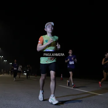 Runner Photo 7516560