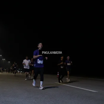 Runner Photo 7516568