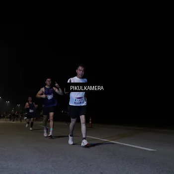 Runner Photo 7516577