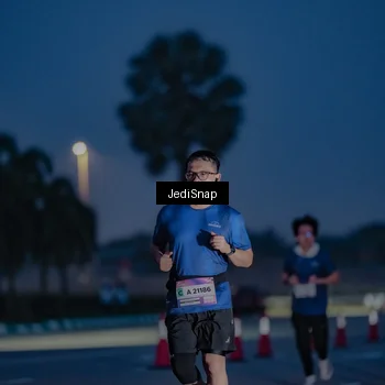 Runner Photo 7516590