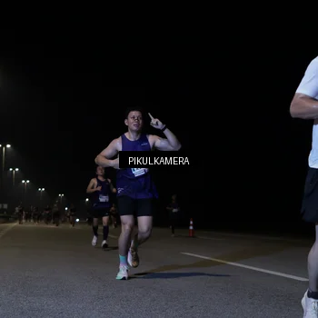 Runner Photo 7516593