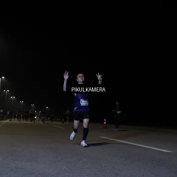 Runner Photo 7516614