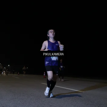 Runner Photo 7516617