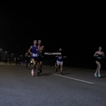 Runner Photo 7516628