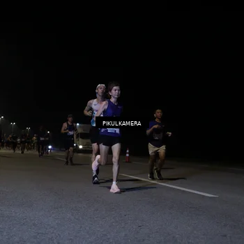 Runner Photo 7516633