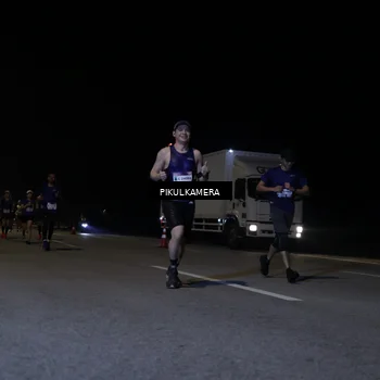 Runner Photo 7516652