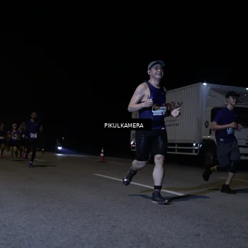 Runner Photo 7516660