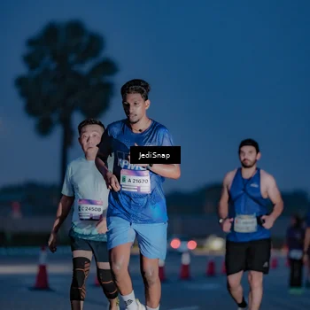 Runner Photo 7516664