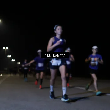 Runner Photo 7516682