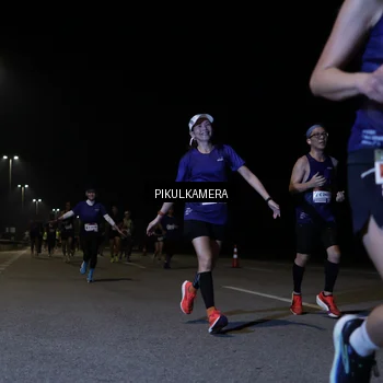 Runner Photo 7516690