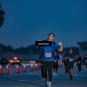 Runner Photo 7516691