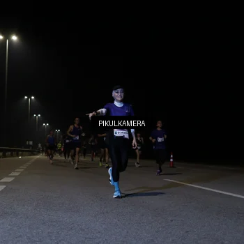 Runner Photo 7516699