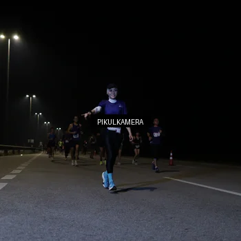 Runner Photo 7516701