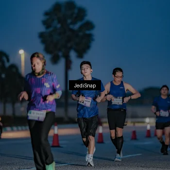 Runner Photo 7516705