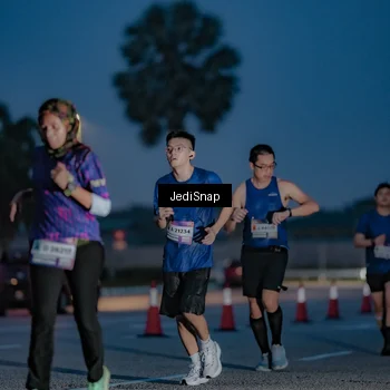 Runner Photo 7516712